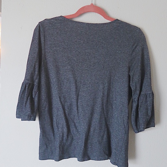 LC || Lauren Conrad ruffle bell quarter sleeve Top - Picture 3 of 4